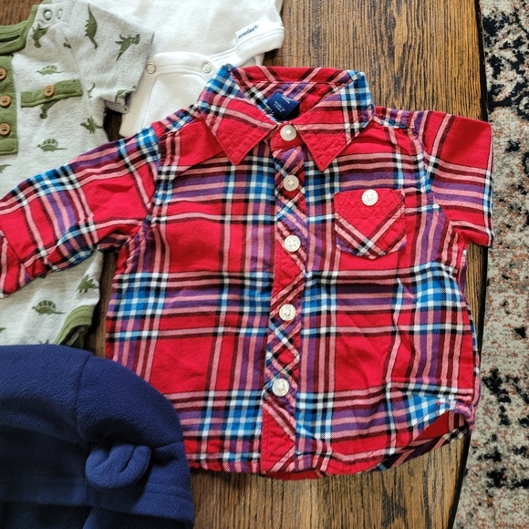 Bundle/Lot Of Baby Boy Tops, Bodysuits, Hoodie Size Boy's 0-3 Months - Picture 4 of 8